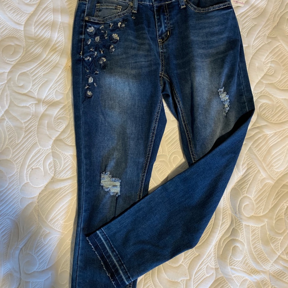 New Direction dark blue cropped skinny jeans